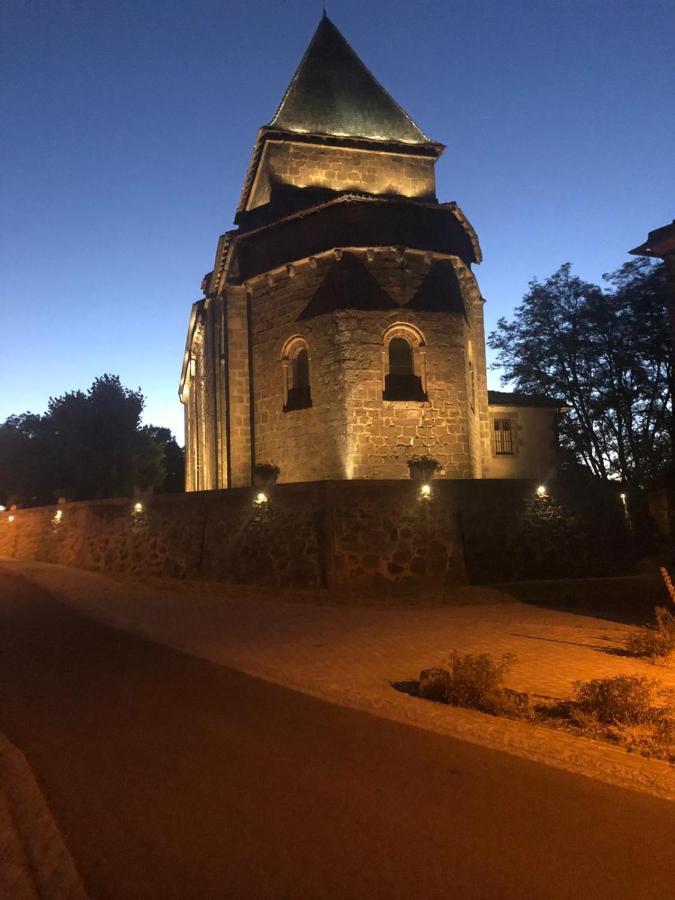 Gite Des Lavandes Oradour-Fanais Exterior photo